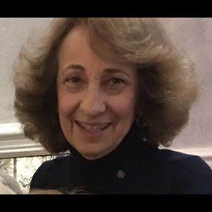 Meet your Posher, Rosina